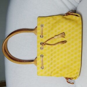 Dooney & Bourke Signature Yellow Tassel Top handle Tote Handbag ***VINTAGE ***.